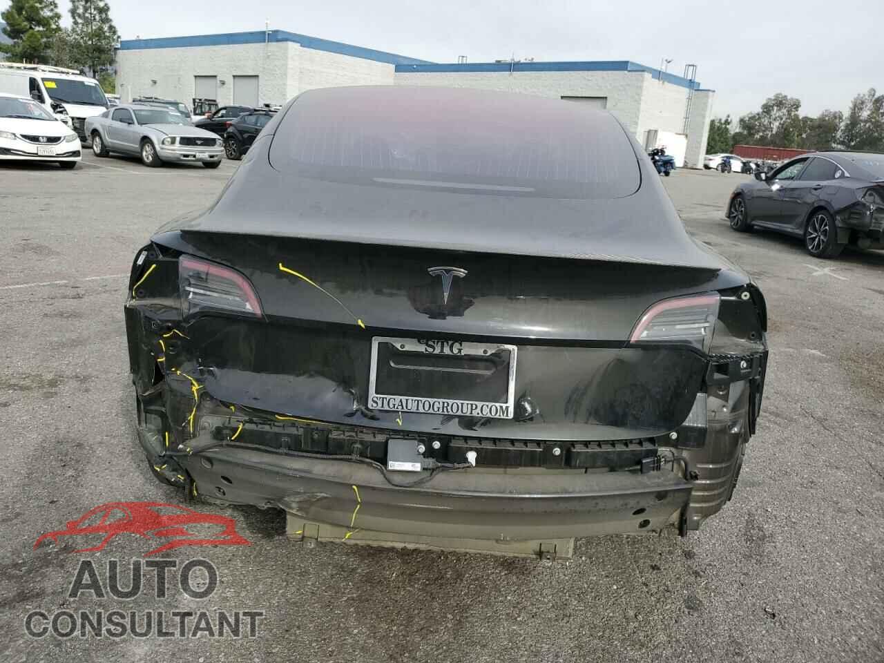 TESLA MODEL 3 2018 - 5YJ3E1EA6JF018771