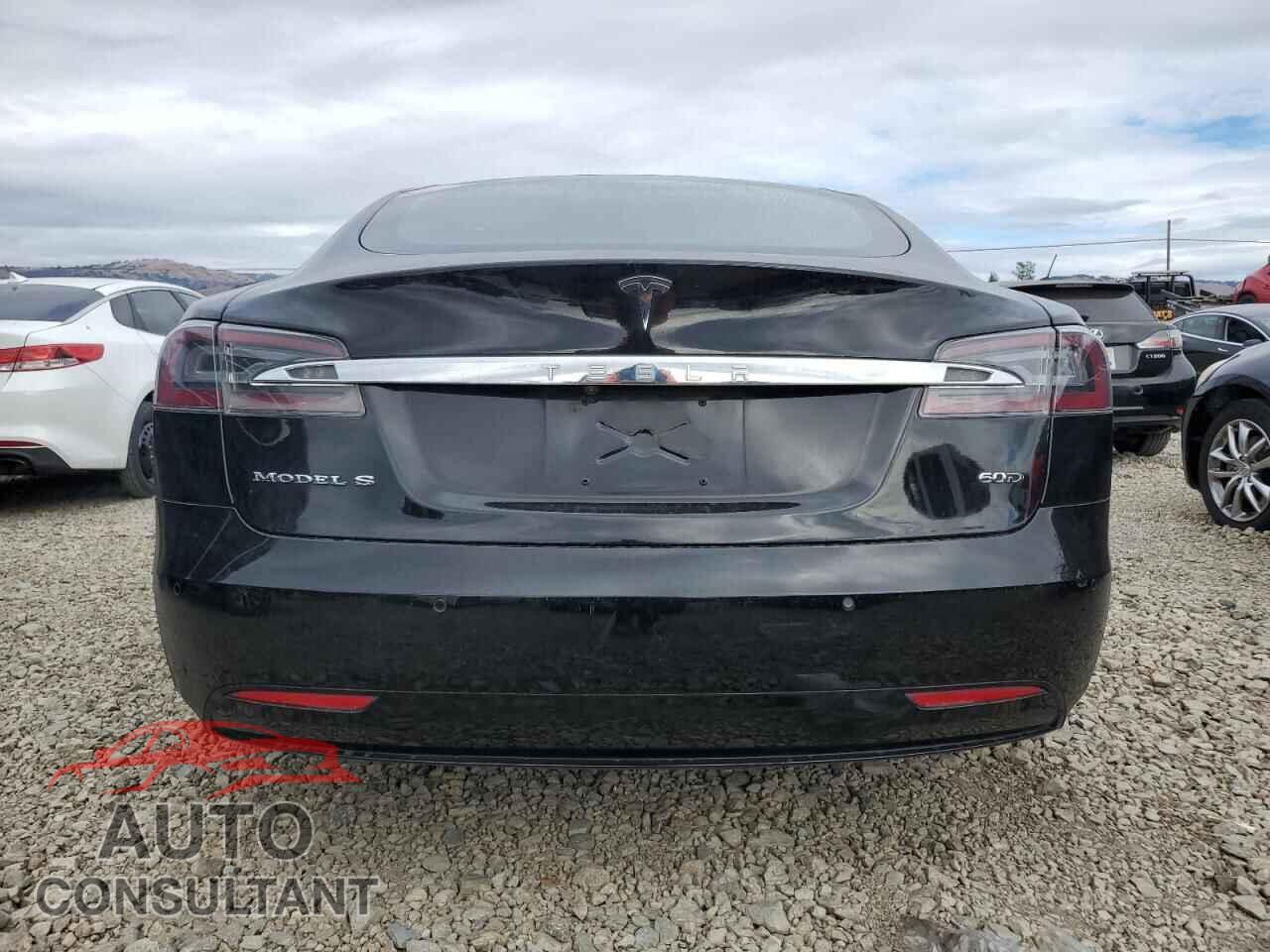TESLA MODEL S 2017 - 5YJSA1E16HF189148