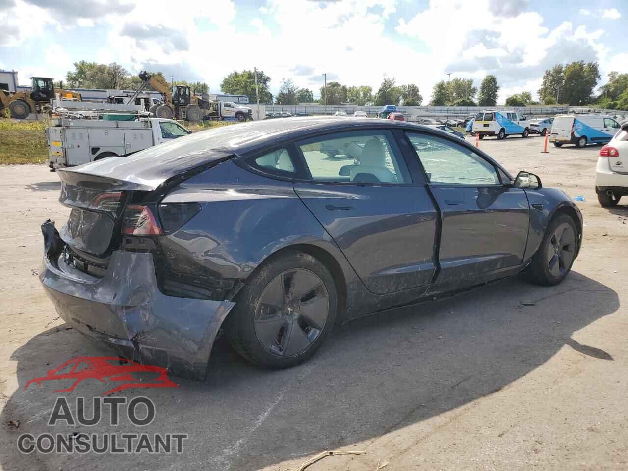 TESLA MODEL 3 2023 - 5YJ3E1EA5PF685940