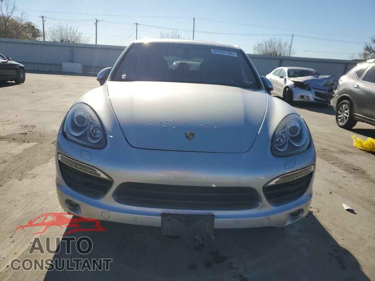 PORSCHE CAYENNE 2011 - WP1AB2A27BLA52302