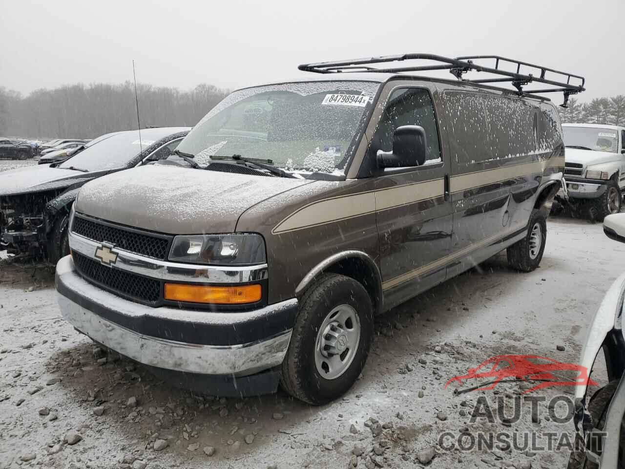 CHEVROLET EXPRESS 2017 - 1GCZGHFF2H1166233