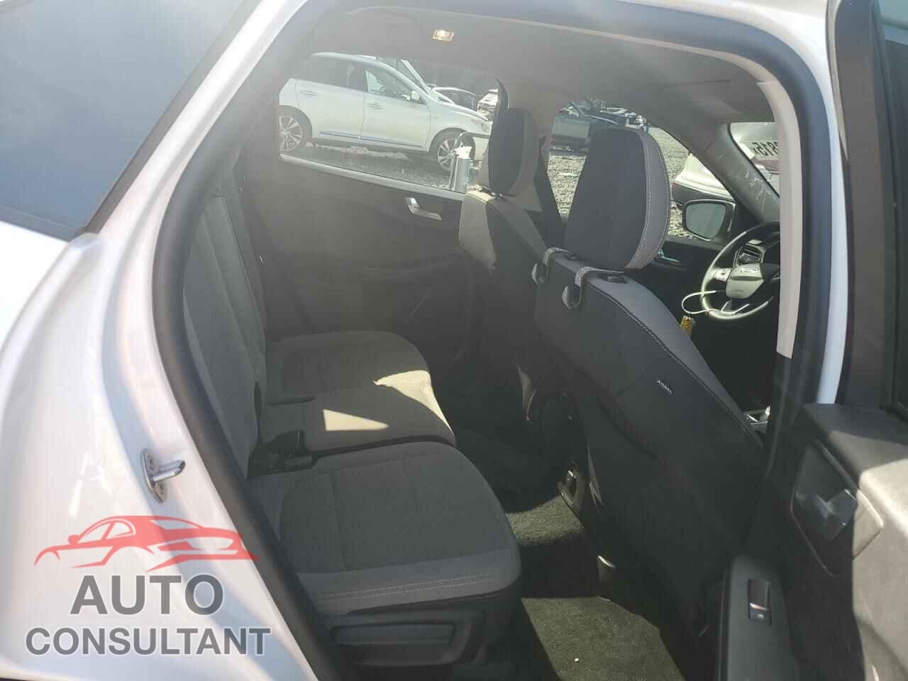 FORD ESCAPE 2020 - 1FMCU9G61LUA20007
