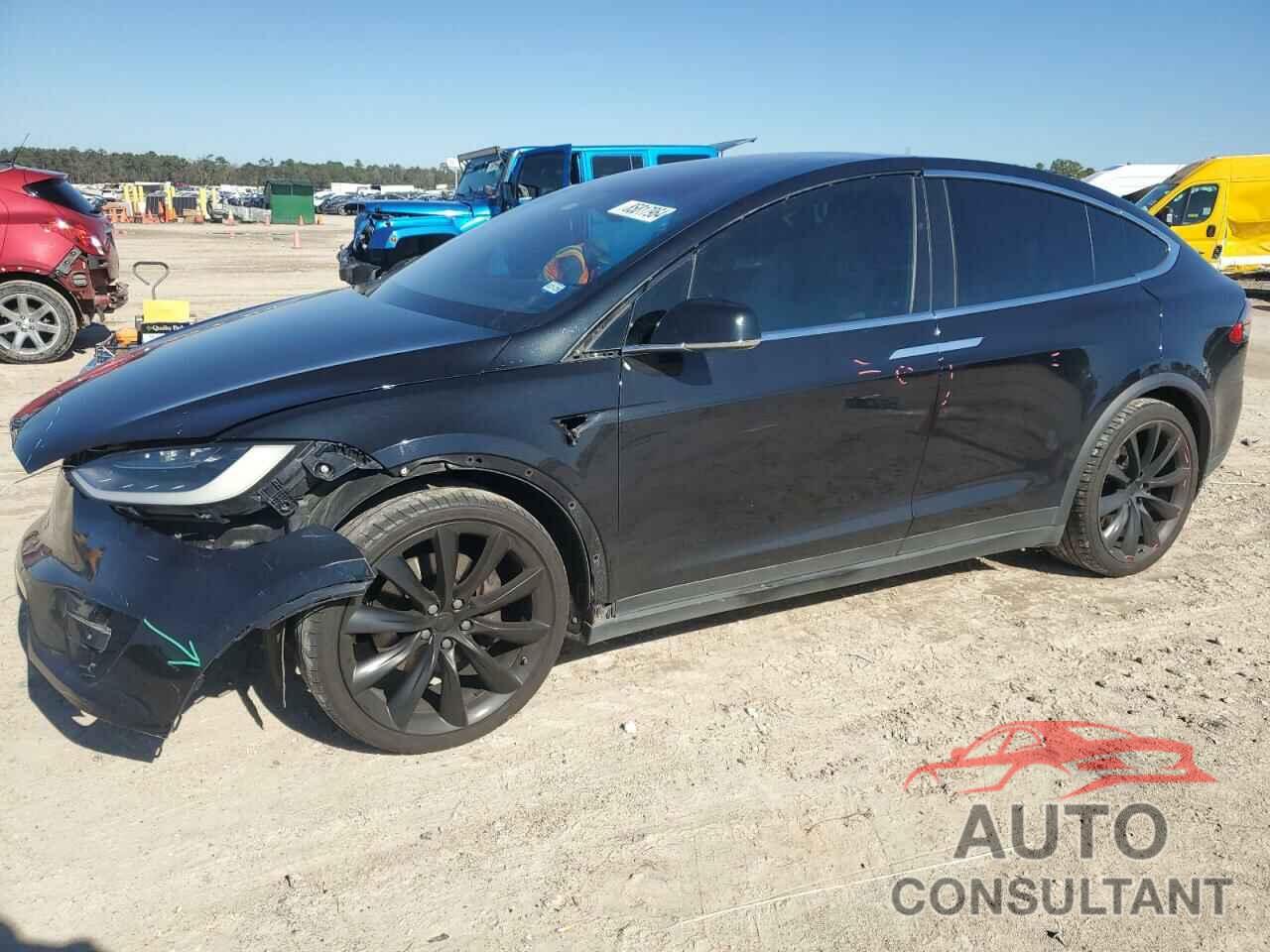 TESLA MODEL X 2017 - 5YJXCBE20HF043794