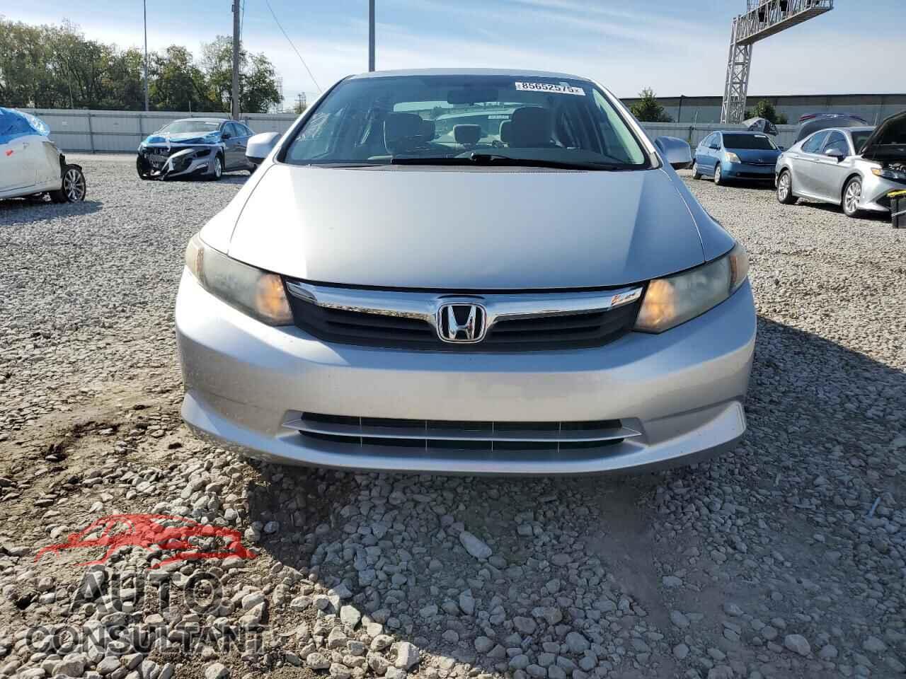 HONDA CIVIC 2012 - 2HGFB2F5XCH517231