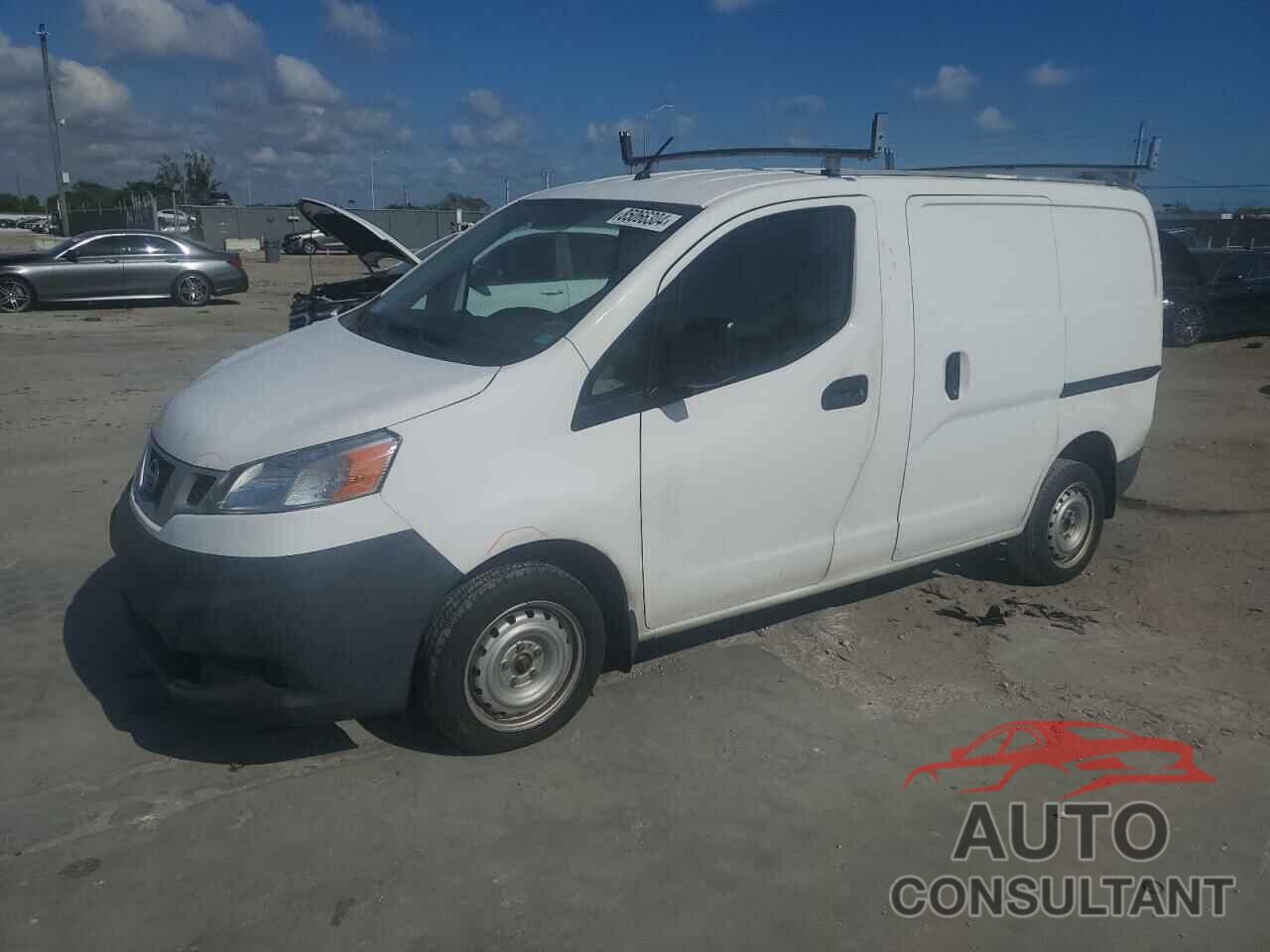 NISSAN NV 2017 - 3N6CM0KN6HK712895