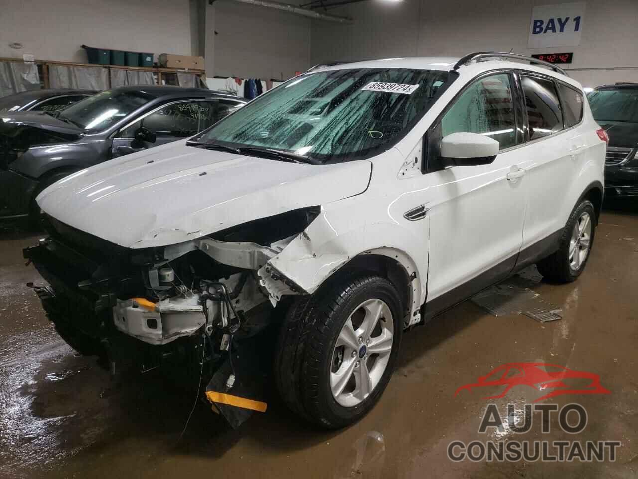 FORD ESCAPE 2016 - 1FMCU9G96GUB81291