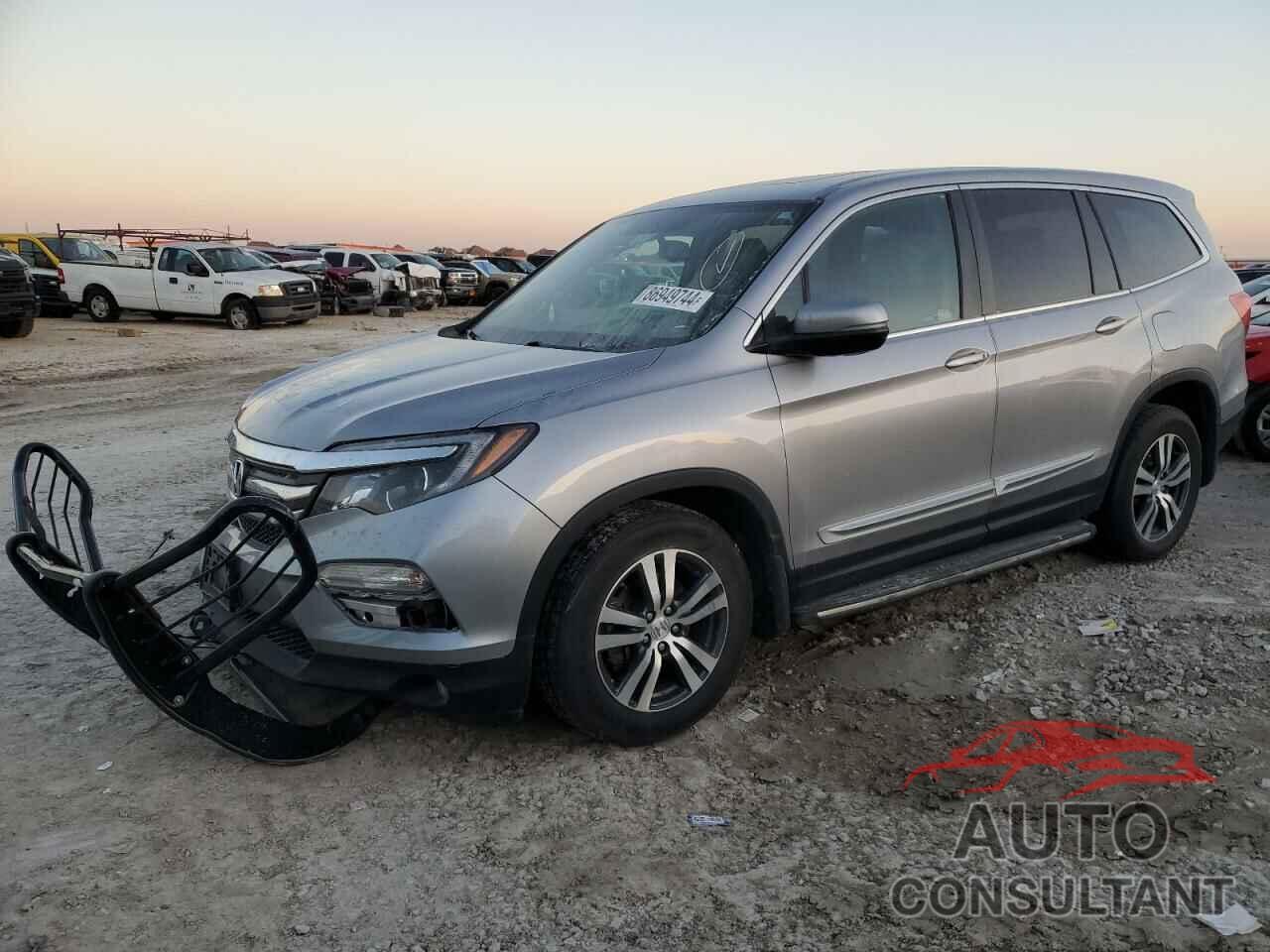 HONDA PILOT 2018 - 5FNYF6H89JB006848