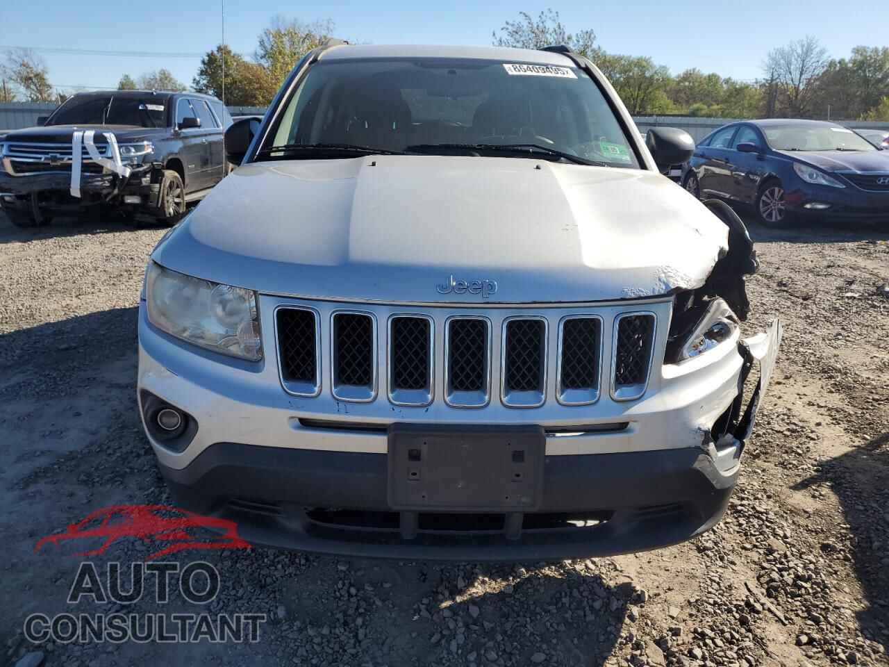 JEEP COMPASS 2011 - 1J4NF1FB5BD235146