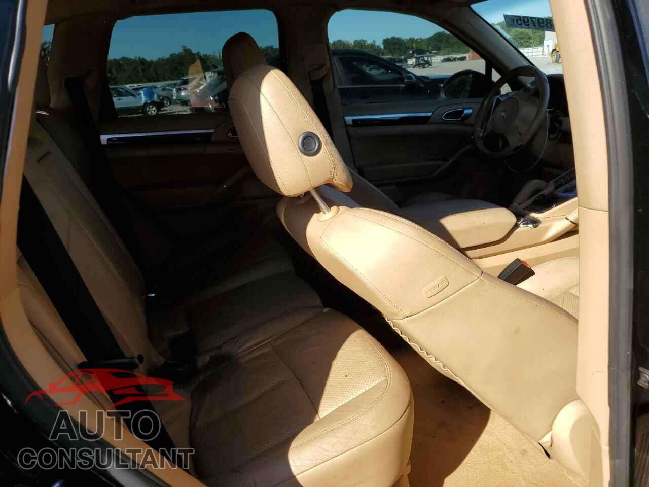 PORSCHE CAYENNE 2011 - WP1AA2A25BLA04395