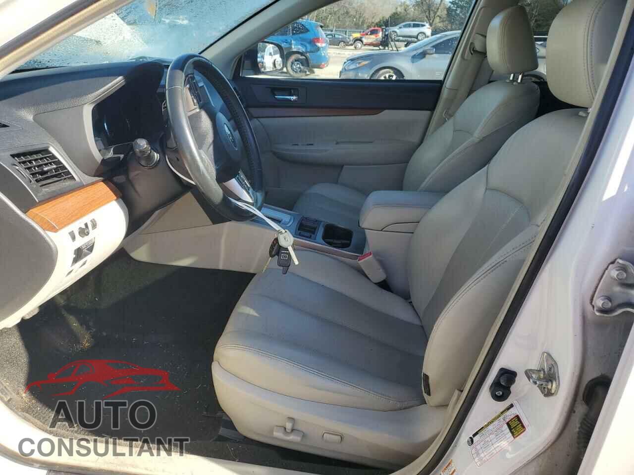 SUBARU OUTBACK 2014 - 4S4BRBNC2E3244778