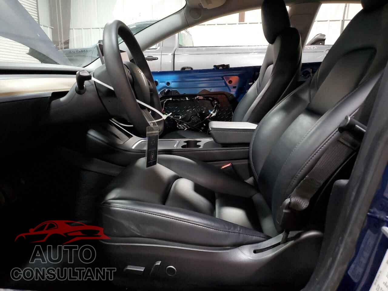 TESLA MODEL 3 2021 - 5YJ3E1EB5MF056229