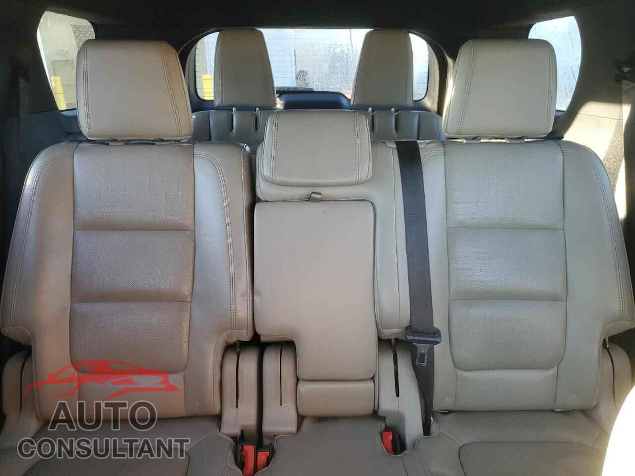 FORD EXPLORER 2012 - 1FMHK8F84CGA12295