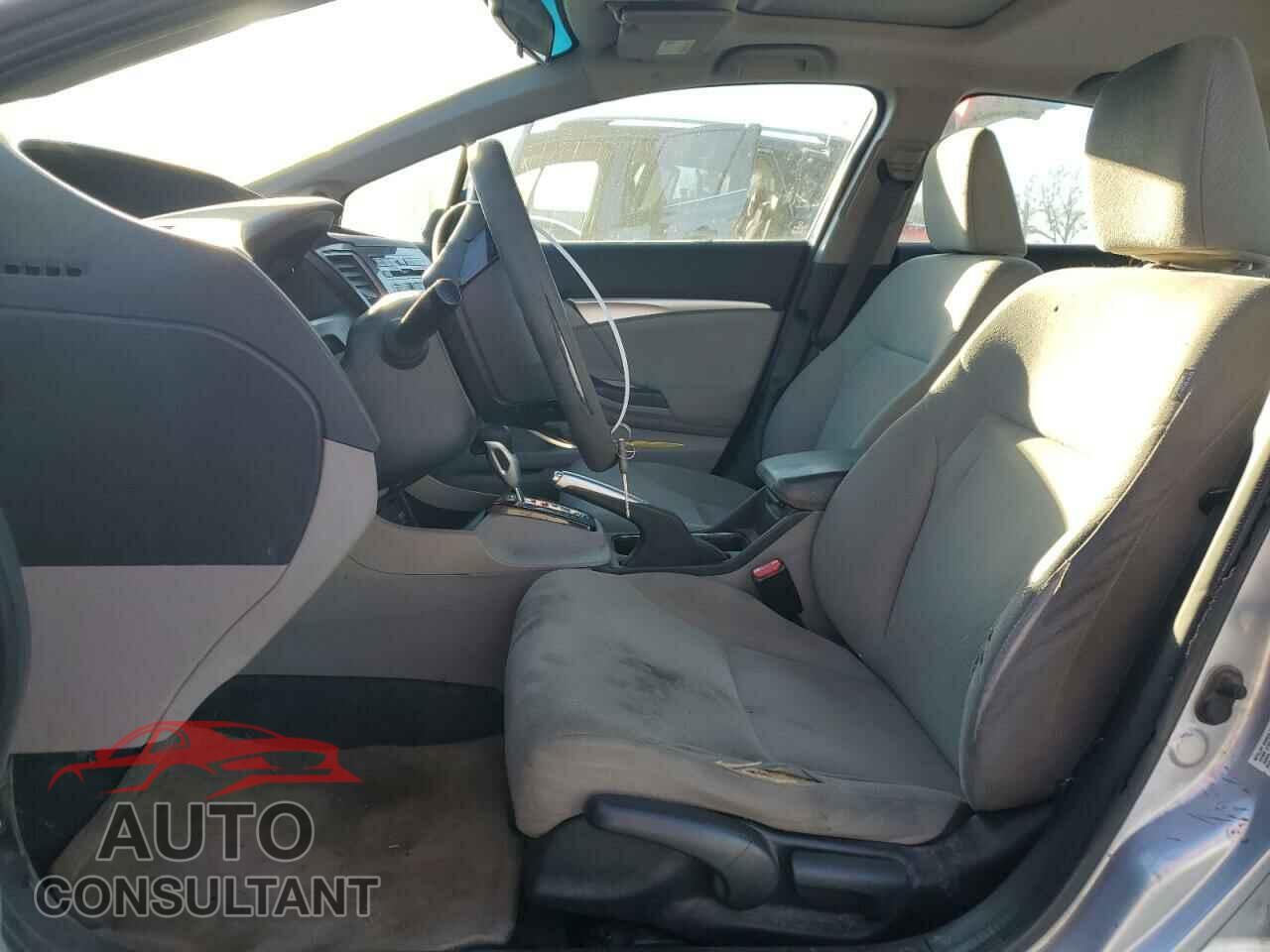 HONDA CIVIC 2013 - 19XFB2F80DE080118