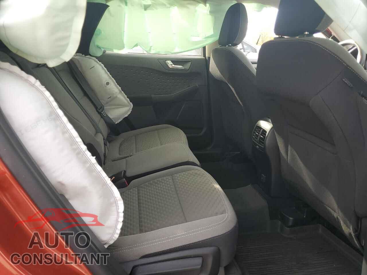 FORD ESCAPE 2020 - 1FMCU9G66LUA73981
