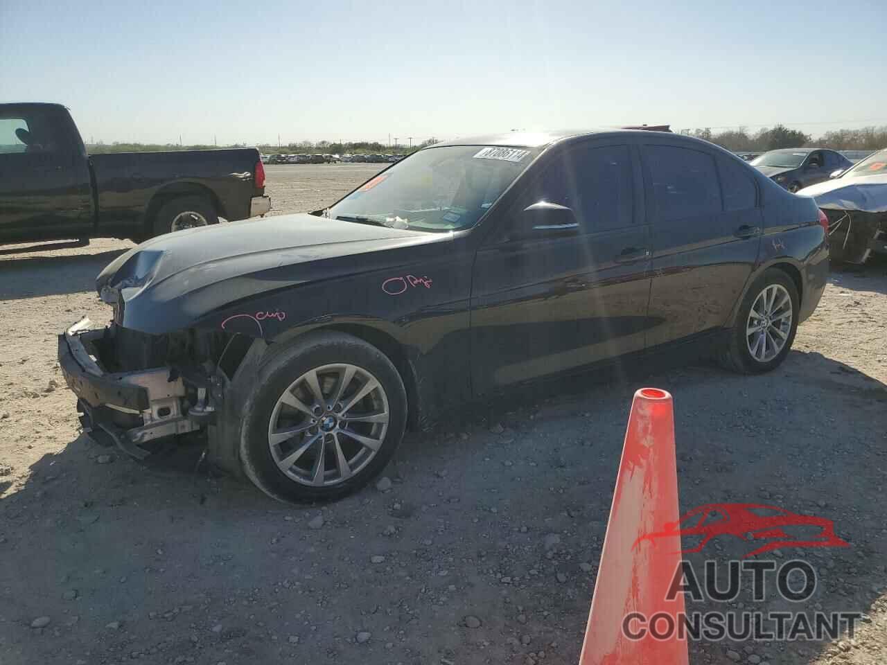 BMW 3 SERIES 2016 - WBA8E1G59GNT38387