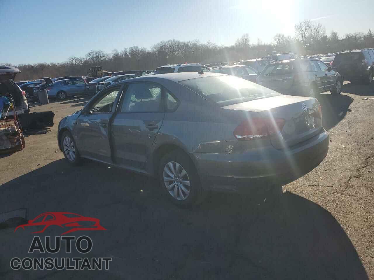 VOLKSWAGEN PASSAT 2013 - 1VWAP7A32DC072398