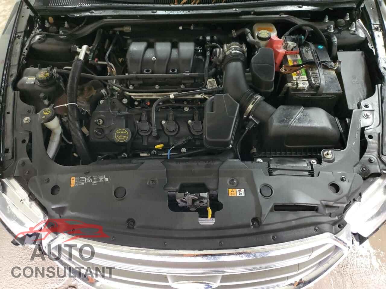 FORD TAURUS 2015 - 1FAHP2E86FG104152