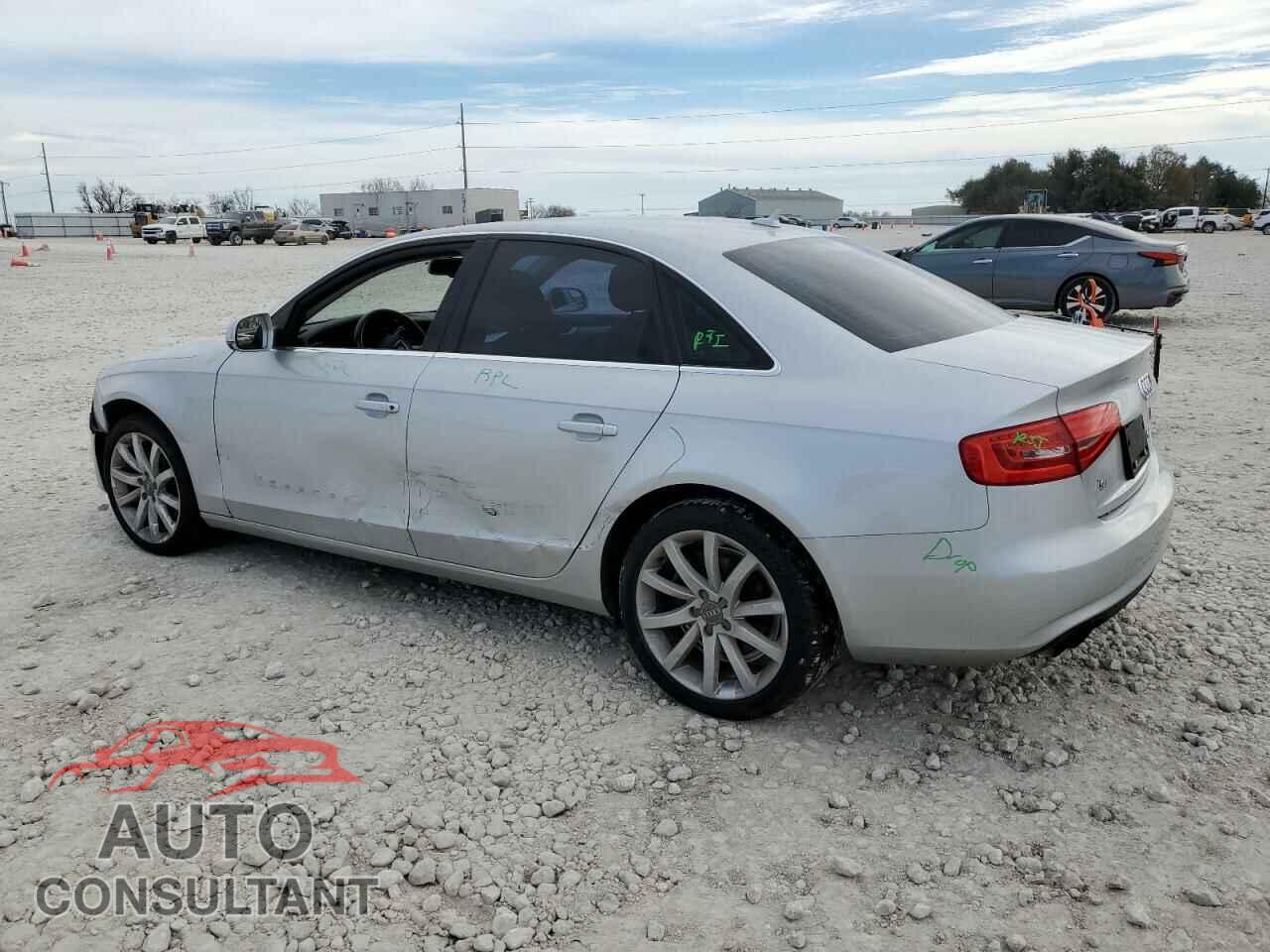 AUDI A4 2013 - WAUFFAFL3DN035346