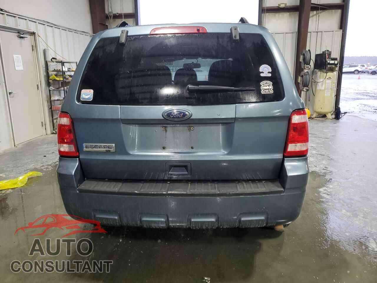 FORD ESCAPE 2011 - 1FMCU9D79BKB14031