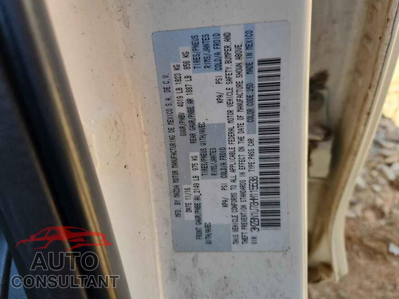 MAZDA 3 2017 - 3MZBN1U78HM115538