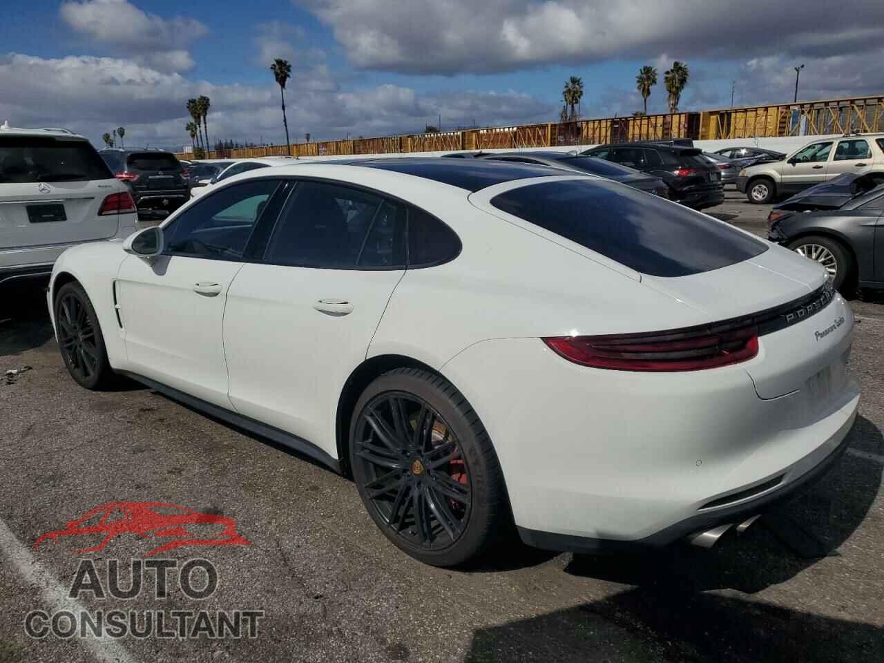 PORSCHE PANAMERA 2017 - WP0AF2A7XHL153442