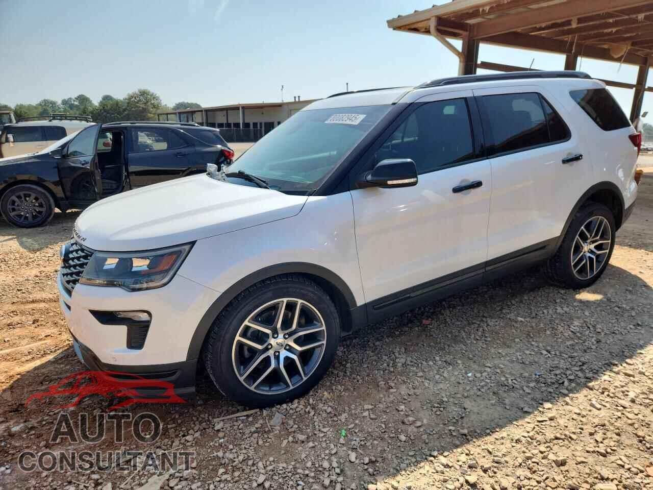 FORD EXPLORER 2018 - 1FM5K8GT1JGB26239