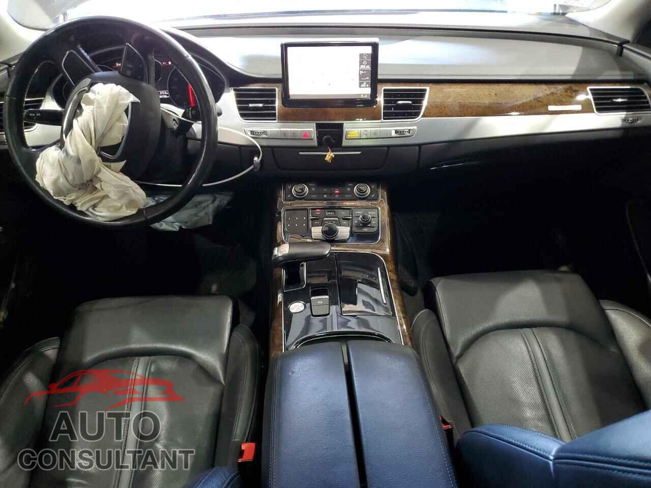 AUDI A8 2011 - WAUAVAFD5BN000598