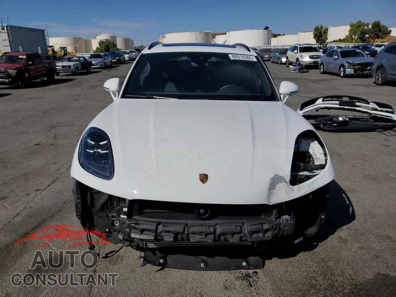 PORSCHE MACAN BASE 2024 - WP1AA2A58RLB09419
