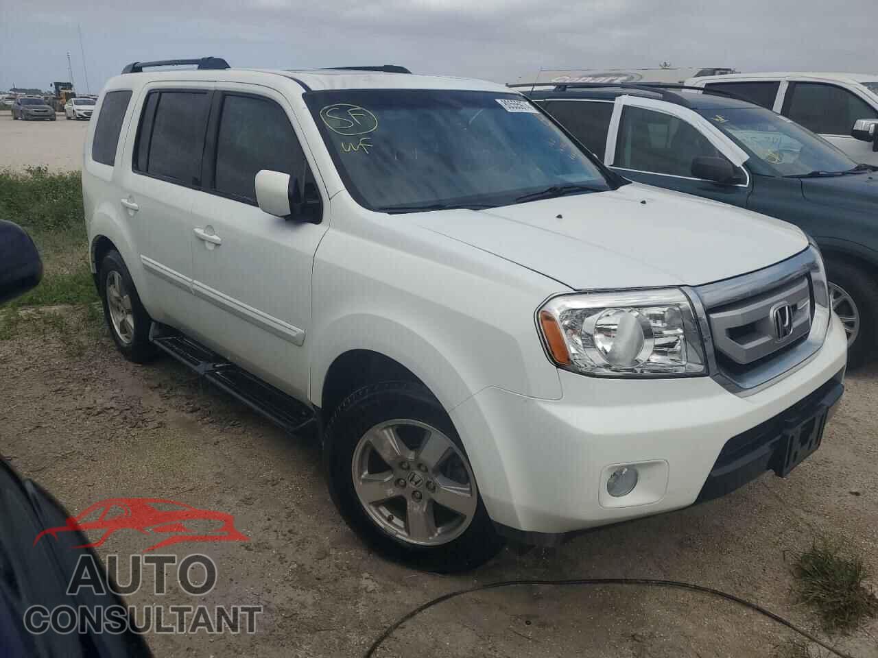 HONDA PILOT 2011 - 5FNYF3H74BB044995