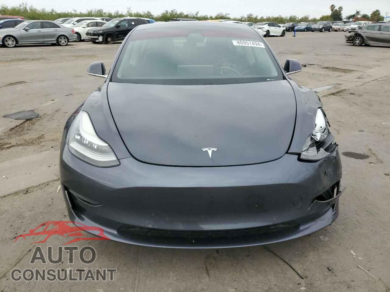 TESLA MODEL 3 2019 - 5YJ3E1EB4KF441911