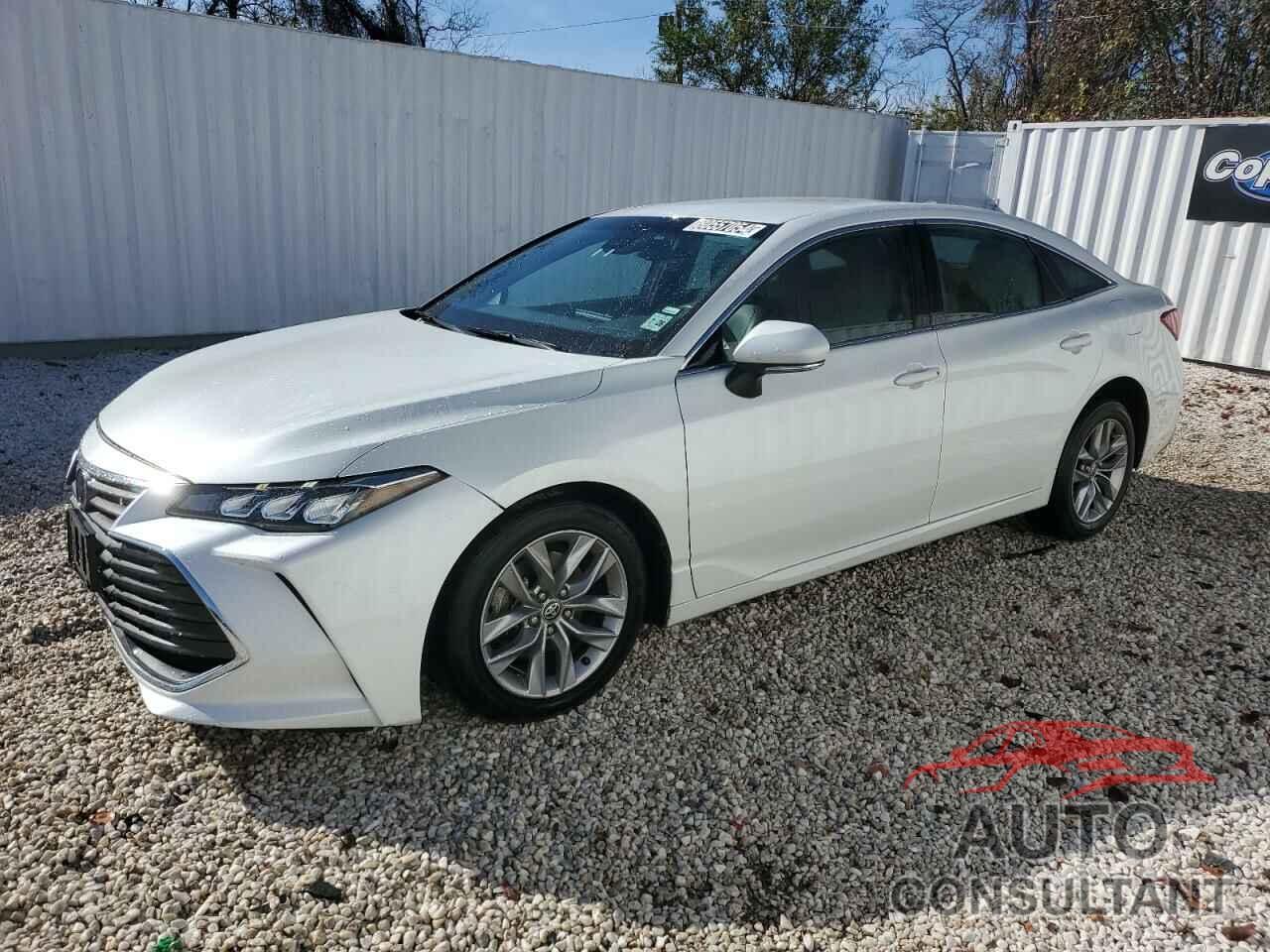 TOYOTA AVALON 2022 - 4T1JZ1FB6NU080148