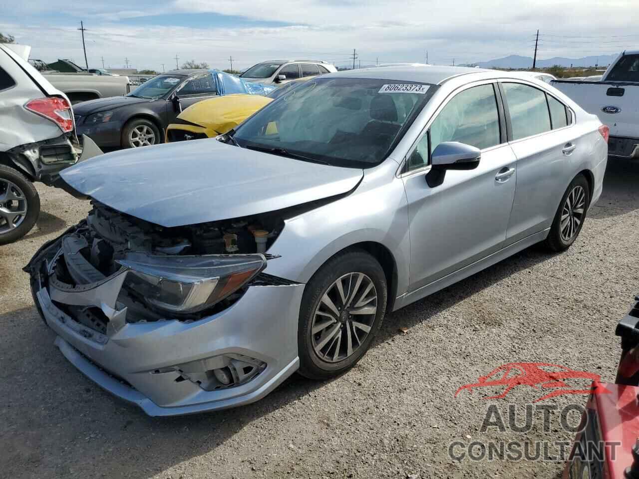 SUBARU LEGACY 2019 - 4S3BNAF62K3015273