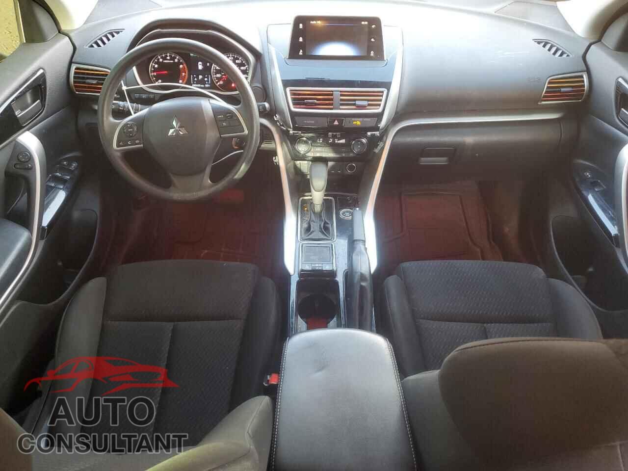 MITSUBISHI ECLIPSE 2019 - JA4AT4AA3KZ011643