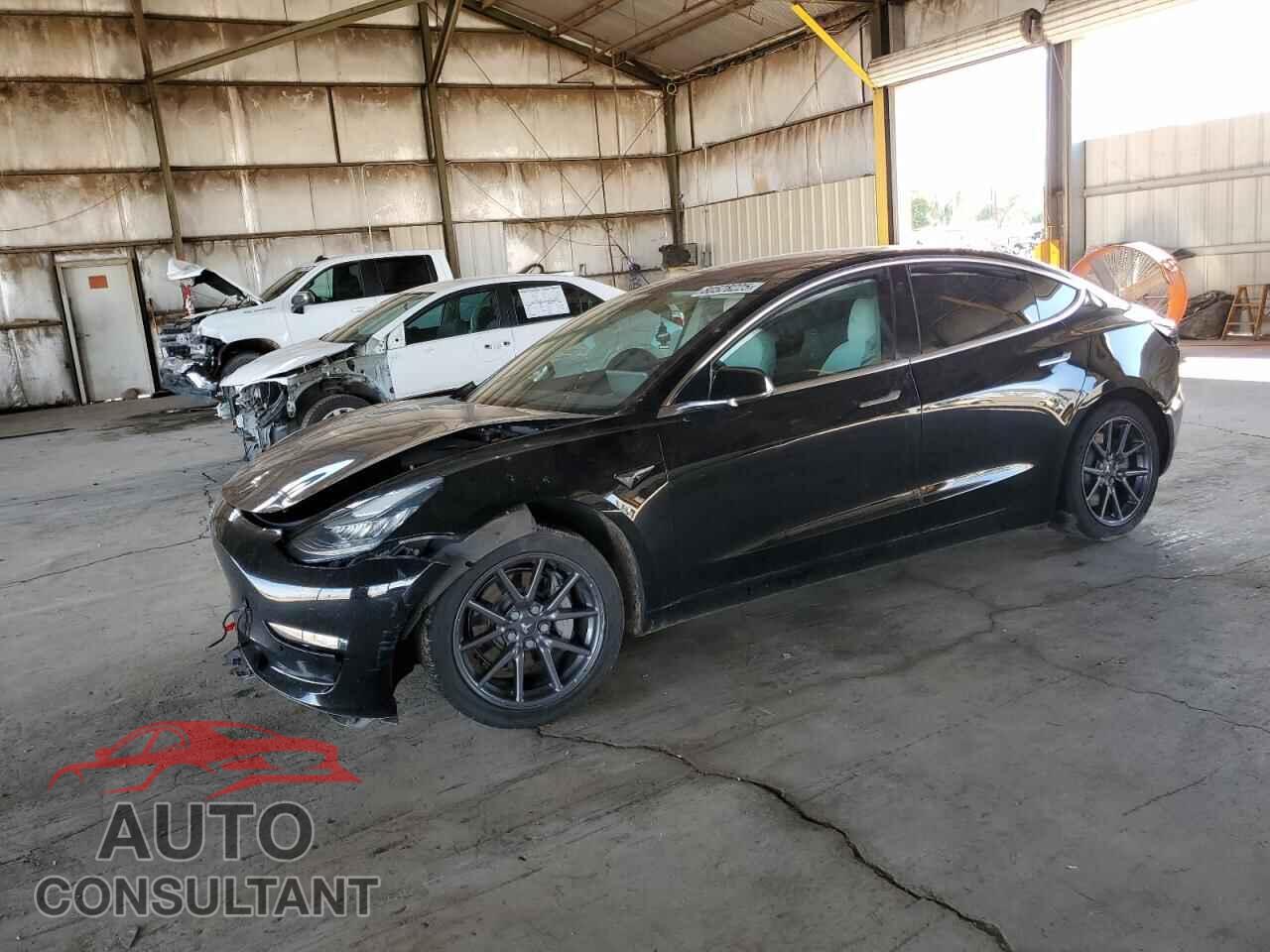 TESLA MODEL 3 2018 - 5YJ3E1EA9JF155266
