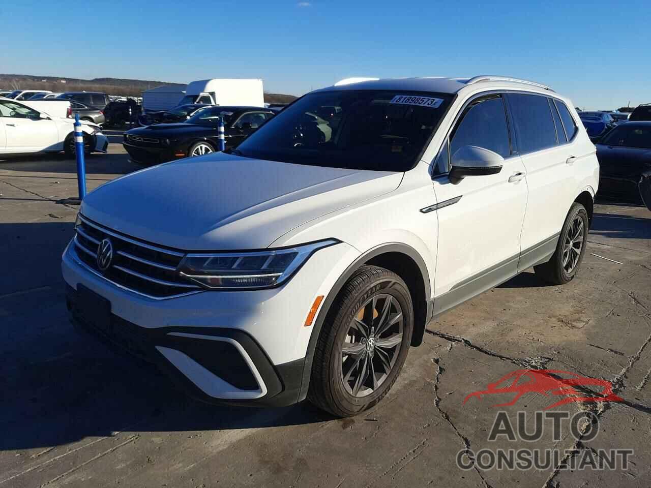 VOLKSWAGEN TIGUAN 2022 - 3VV2B7AX0NM037336