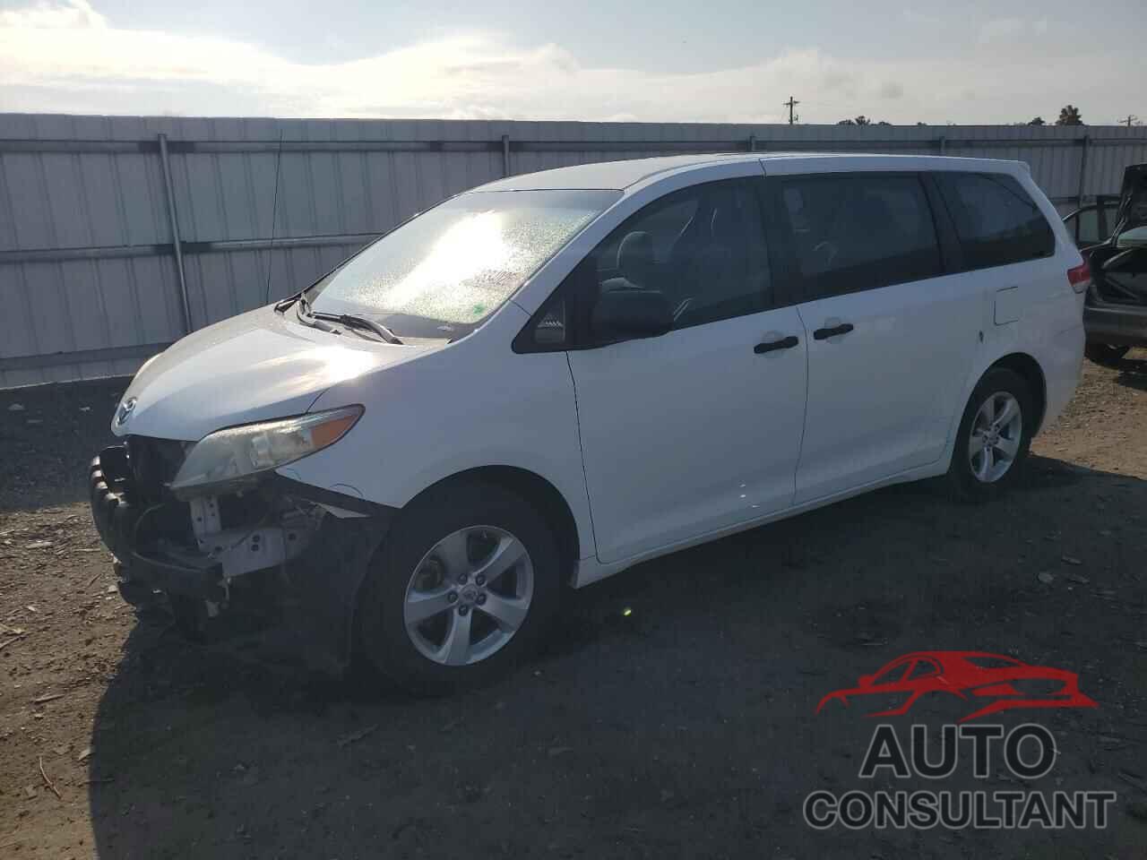 TOYOTA SIENNA 2011 - 5TDKA3DC5BS007375