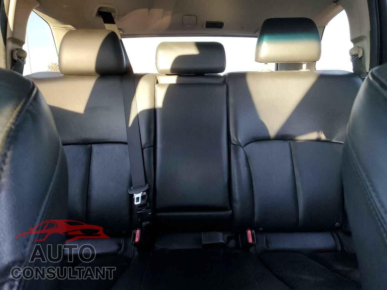 SUBARU OUTBACK 2011 - 4S4BRDKC6B2380655