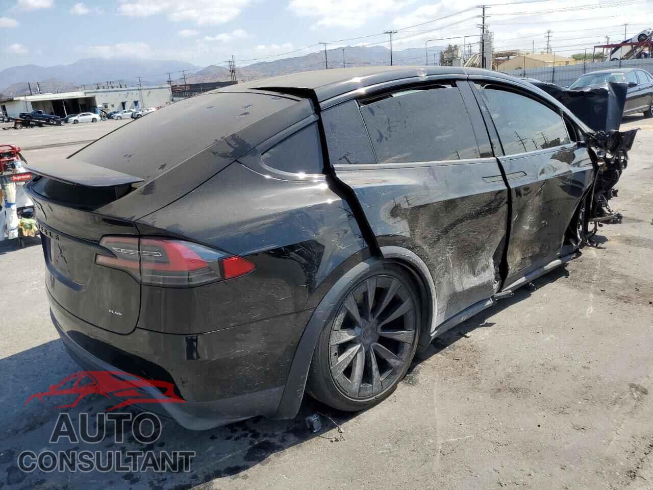 TESLA MODEL X 2022 - 7SAXCBE6XNF331663