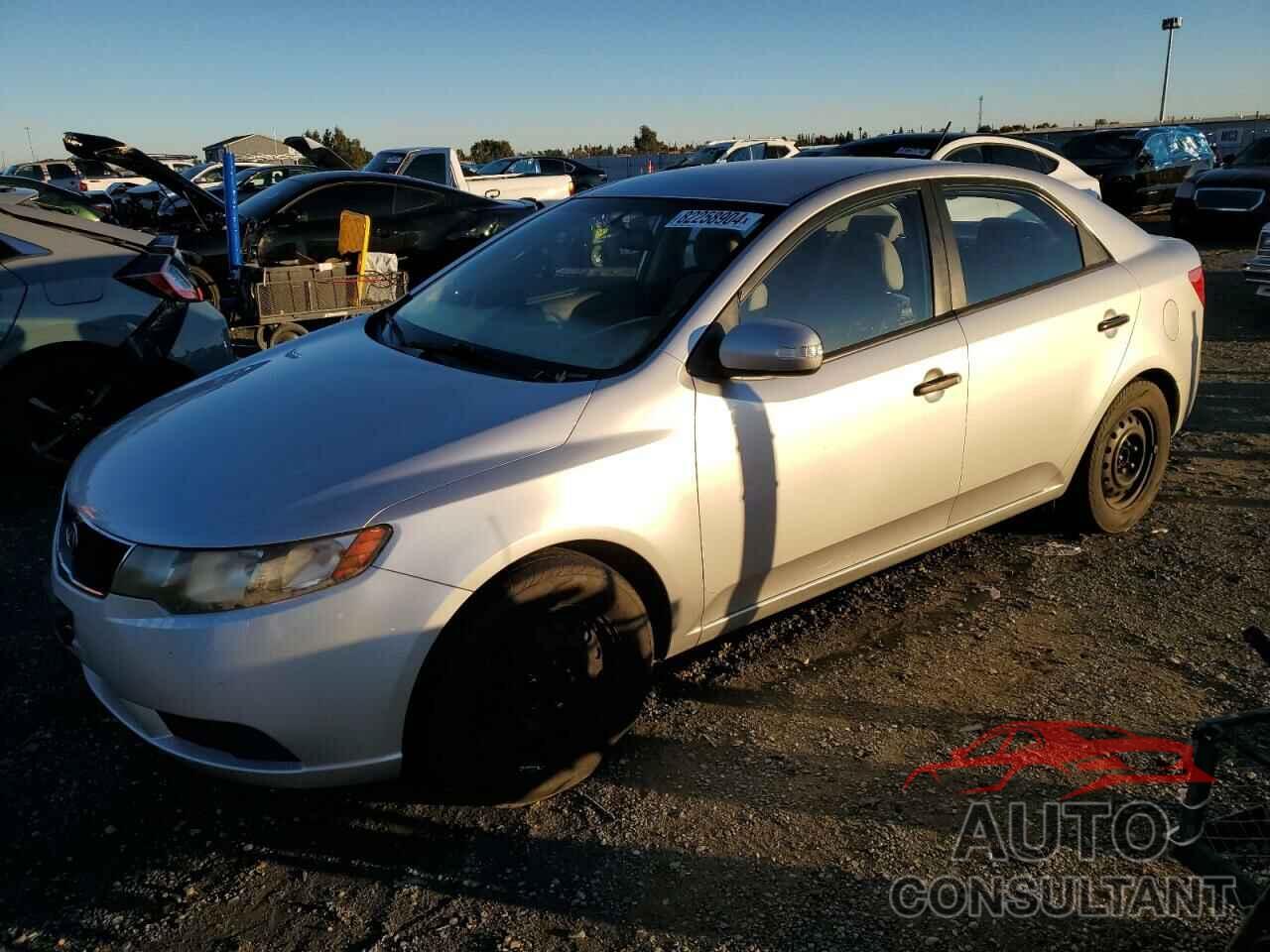 KIA FORTE 2010 - KNAFU4A27A5820339