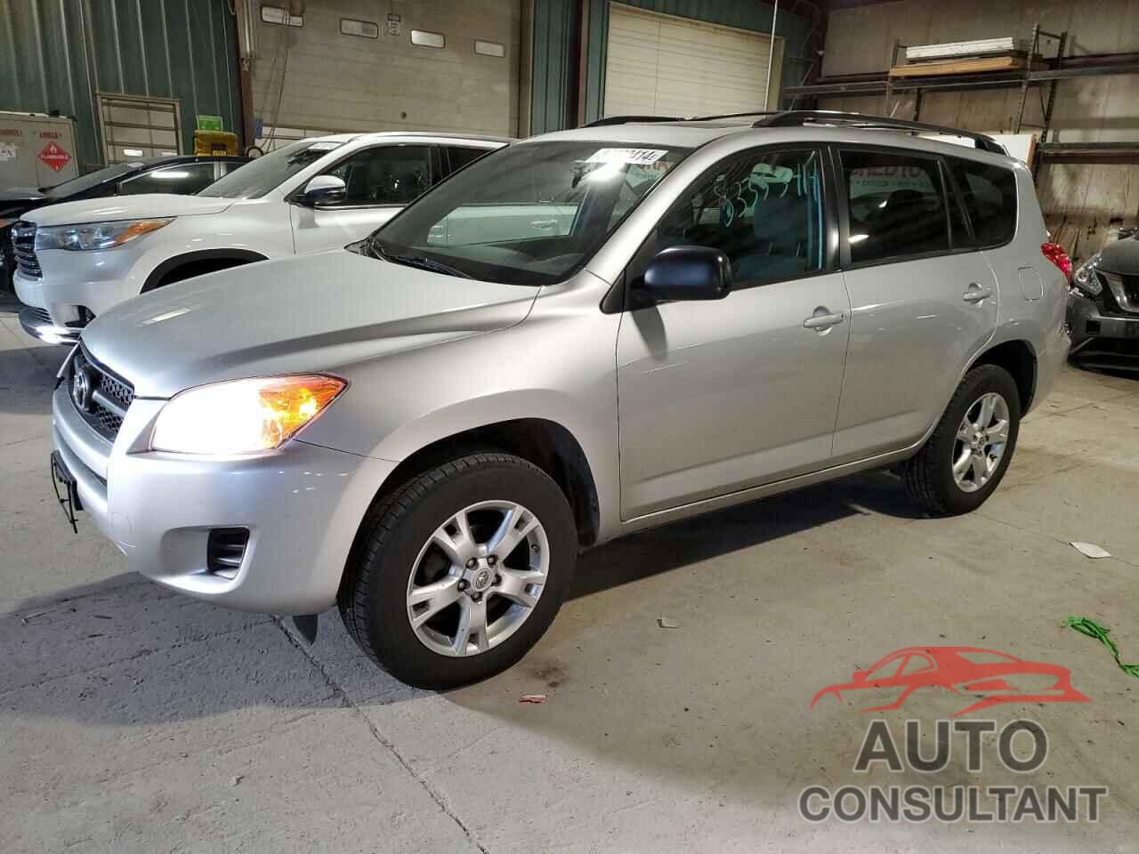 TOYOTA RAV4 2011 - 2T3BF4DV1BW149875