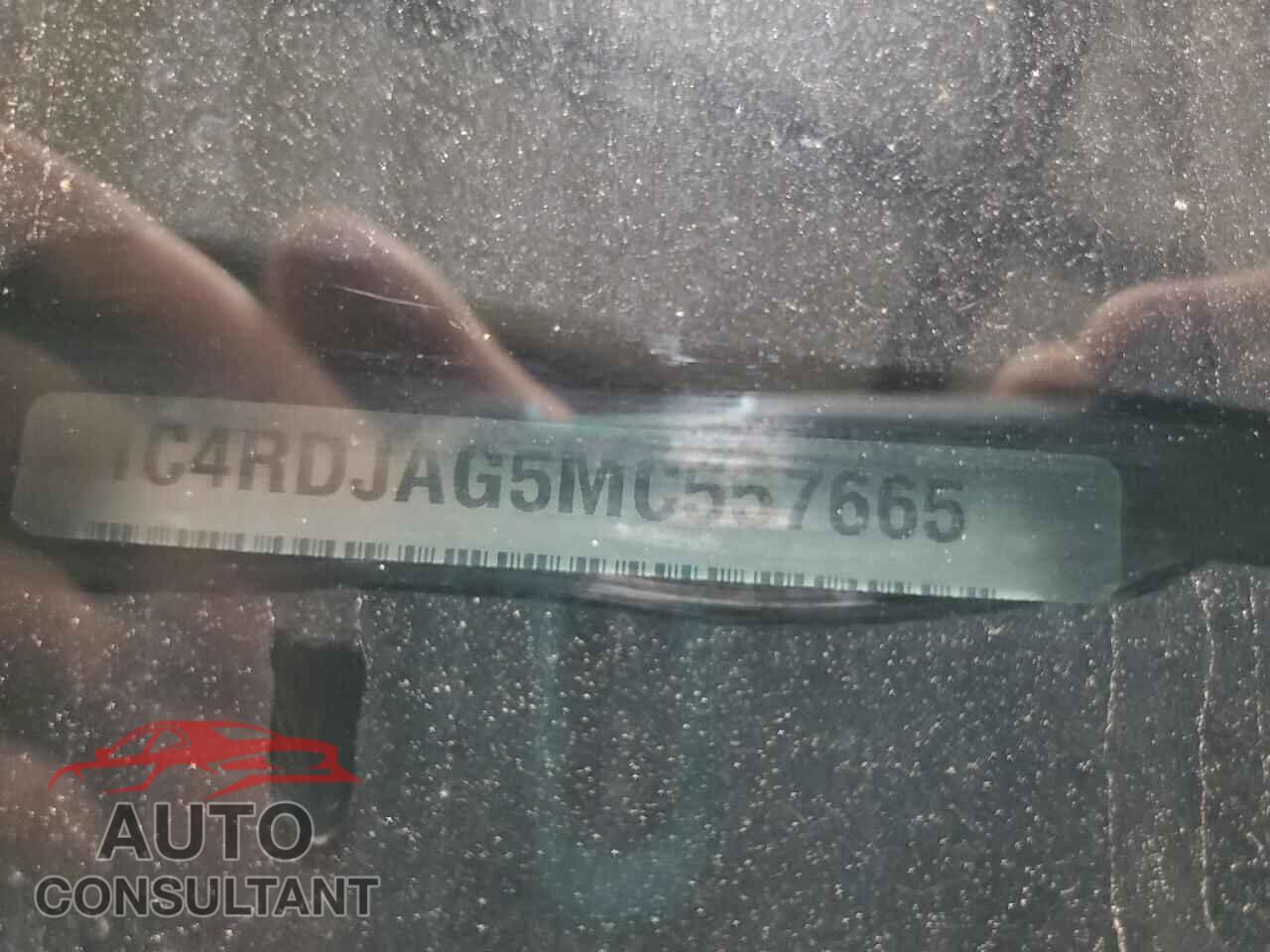 DODGE DURANGO 2021 - 1C4RDJAG5MC557665