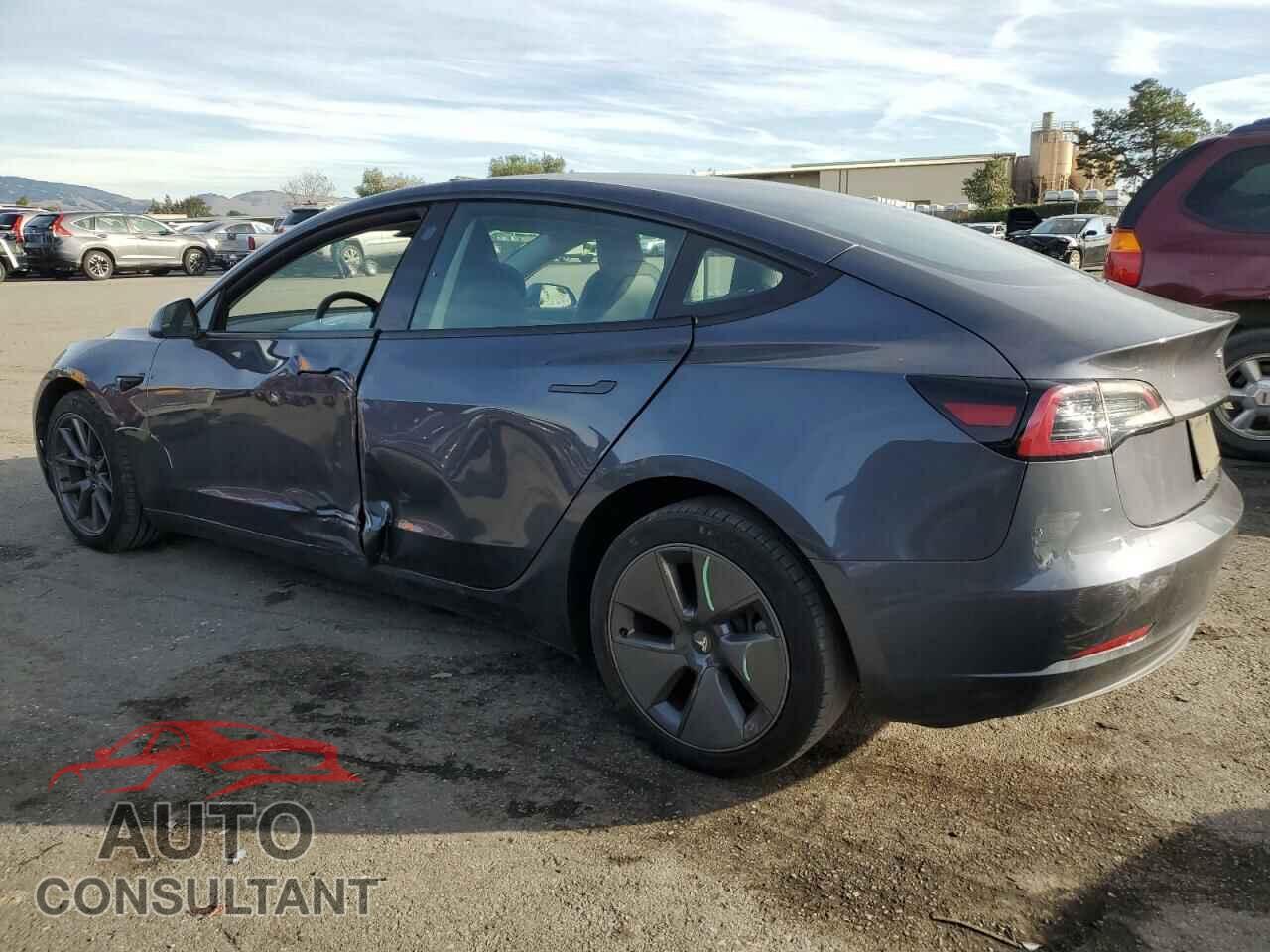 TESLA MODEL 3 2023 - 5YJ3E1EAXPF550775