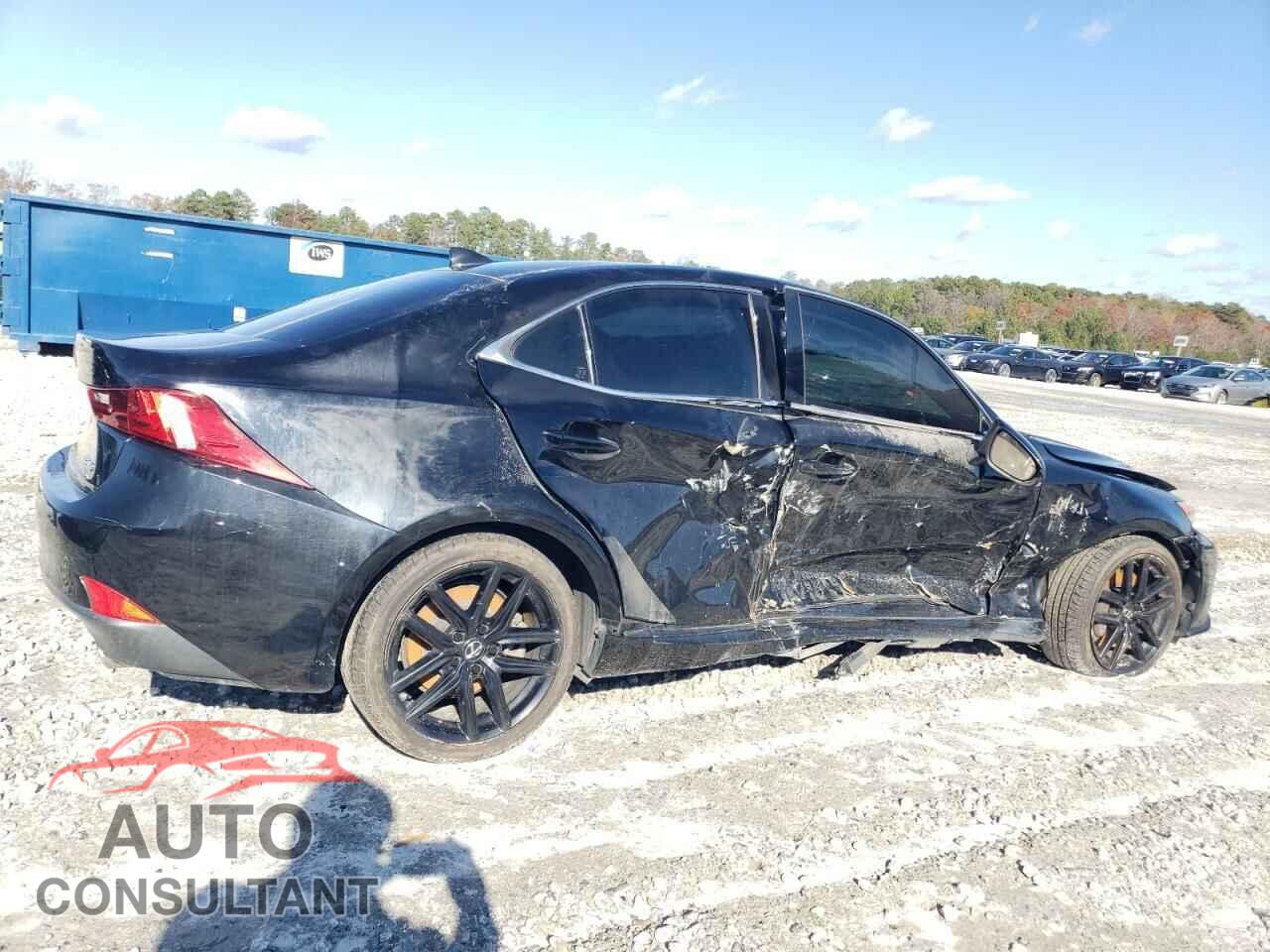 LEXUS IS 2014 - JTHBE1D21E5011089