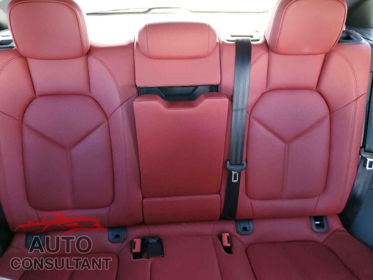 PORSCHE MACAN 2017 - WP1AA2A54HLB02546