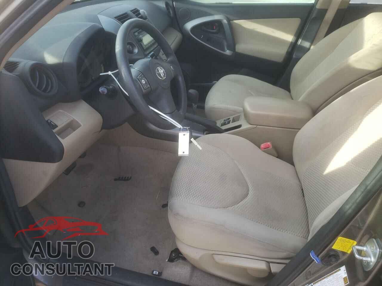 TOYOTA RAV4 2012 - JTMBF4DV7CD044076