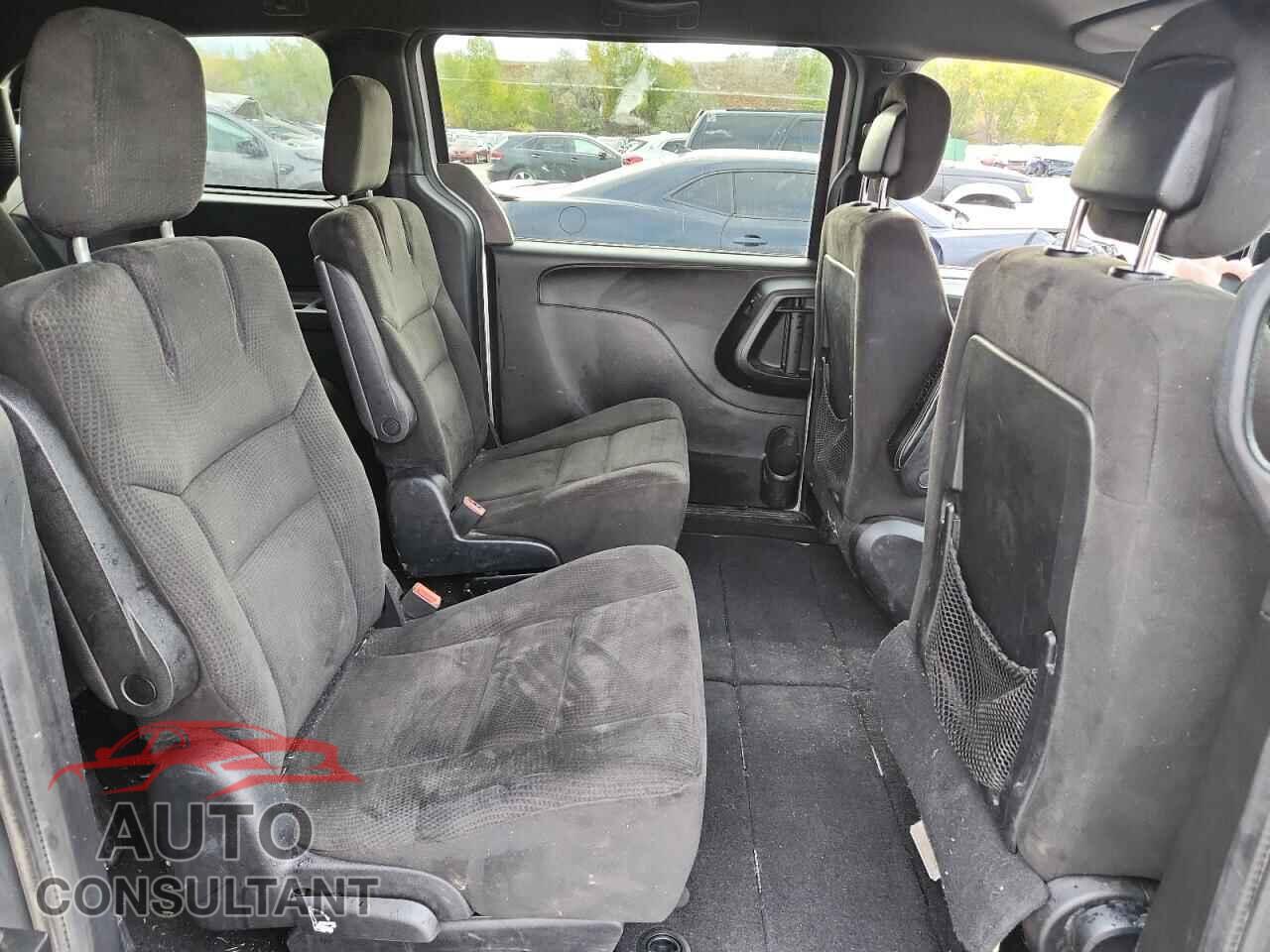 DODGE CARAVAN 2015 - 2C4RDGBG9FR512059