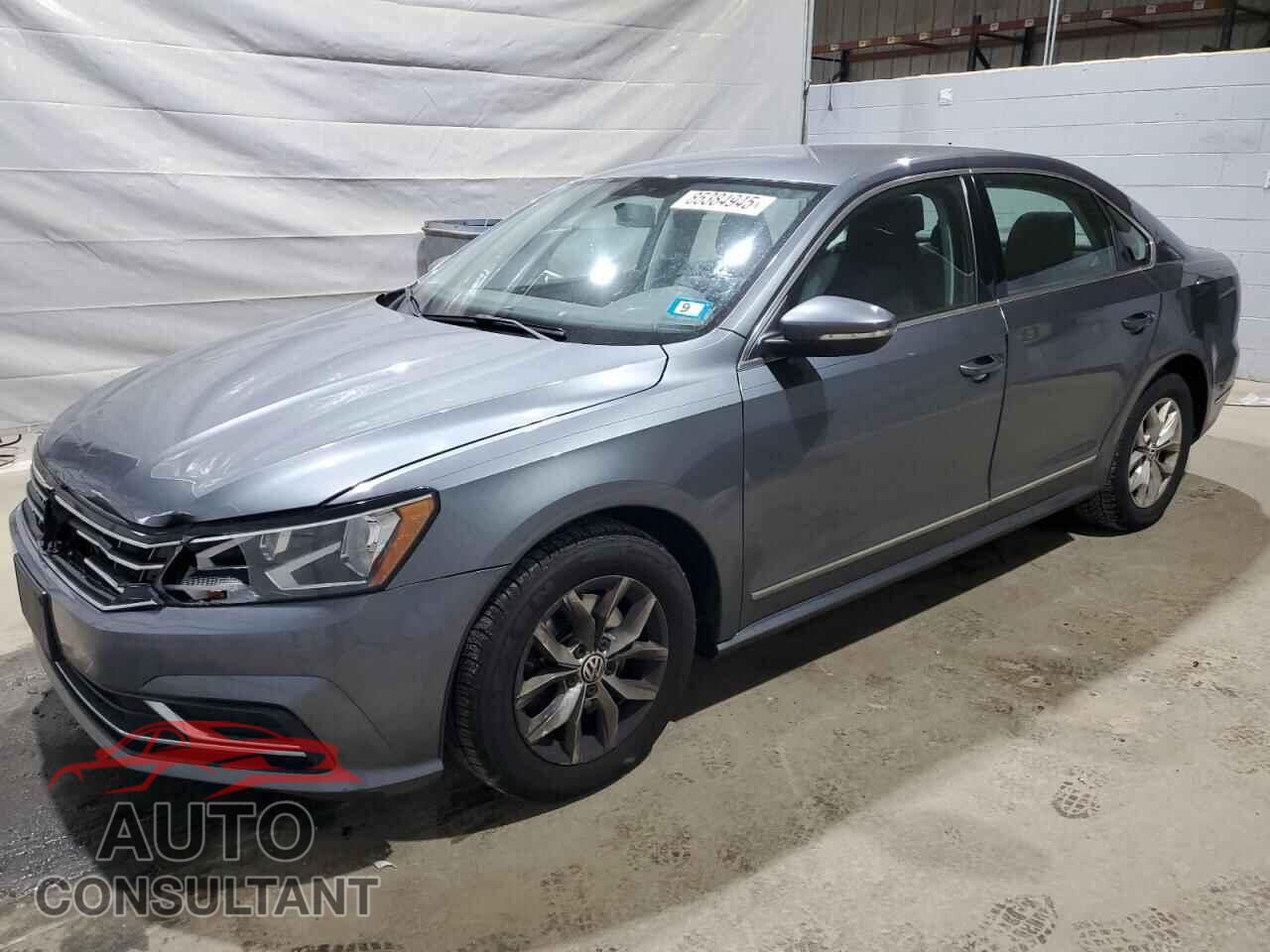 VOLKSWAGEN PASSAT 2017 - 1VWAT7A38HC036166