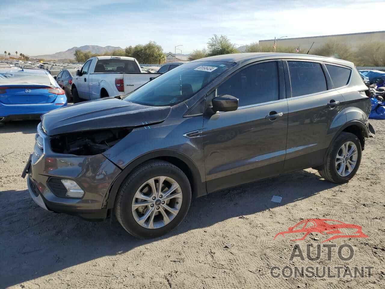 FORD ESCAPE 2019 - 1FMCU0GD6KUB05238