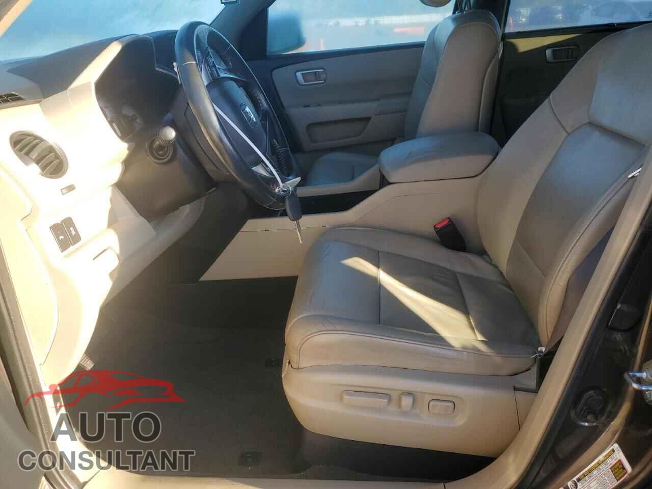 HONDA PILOT 2014 - 5FNYF4H95EB046380