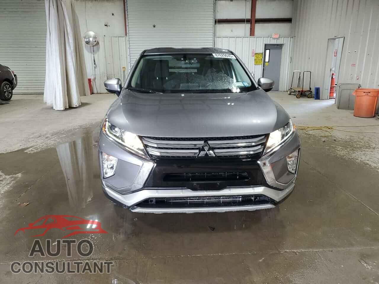 MITSUBISHI ECLIPSE 2018 - JA4AT5AA7JZ069081